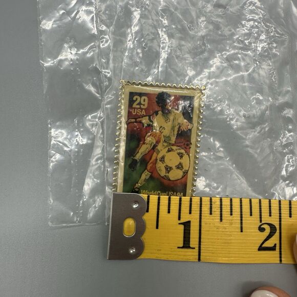 World Cup 1994 FIFA USPS Stamp Lapel Pin Soccer Pin 29-cent Stamp Soccer Ball - Picture 4 of 4